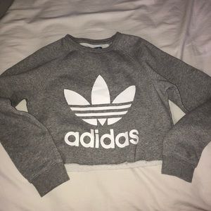 Cropped Adidas Sweatshirt